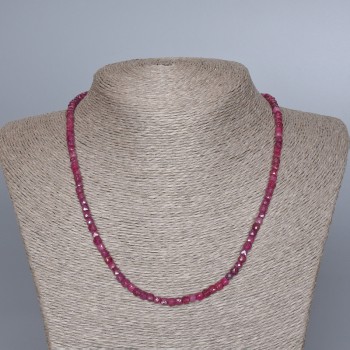 Necklace of natural ruby, faceted cube beads, 4 mm diameter, 45 cm long with clasp