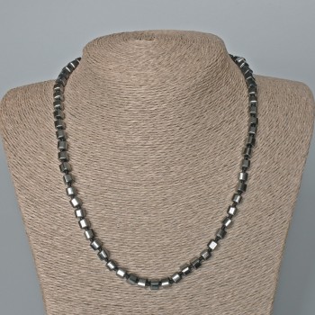 Hematite Cube-Bead Necklace, 6 mm Diameter, 48 cm Length