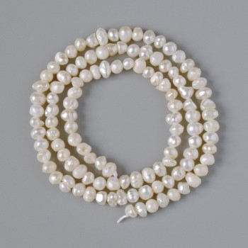 Freshwater Pearl Beads, diameter 4×3.5 mm, length 35 cm on a thread