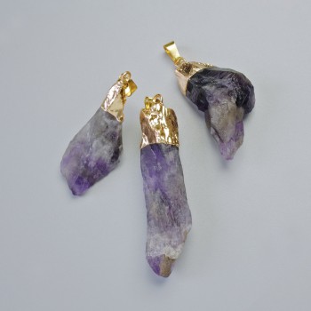 Uncut Amethyst Pendant, gold-toned metal, stone sizes ranging from 37x10mm to 53x16mm+