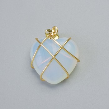Moonstone Heart Pendant in a Golden Woven Setting, diameter 20x20 mm +-, length 30 mm+-