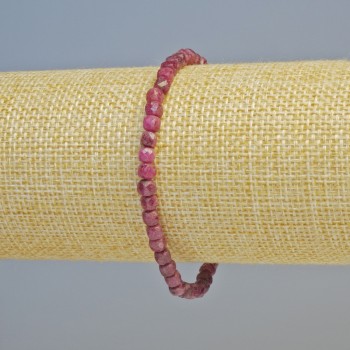 Ruby bracelet with natural stone, faceted cube, diameter 4mm ± (stretch), length 18 cm+