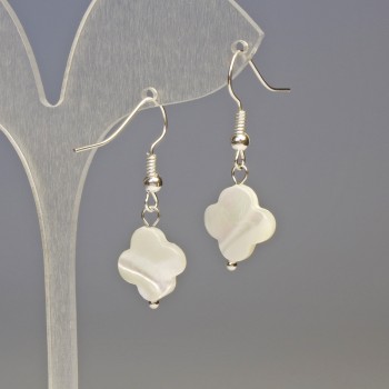 Mother-of-Pearl Four-Leaf Clover Earrings, diameter 13x13 mm, length 3.3 cm