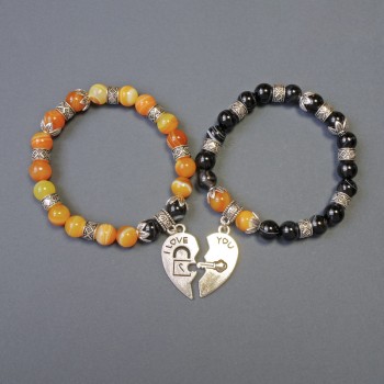 Set of agate bracelets with smooth beads, diameter 8 mm, length 18 cm (stretch) with metal inserts