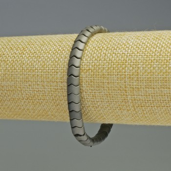 Hematite Bracelet 'Snake' Zigzag Wave Gray Matte, 7x5x5 mm diameter, 18 cm length, elastic