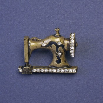 Brooch Sewing Machine with White Crystals in Antique Gold Metal Color 21x29 mm+