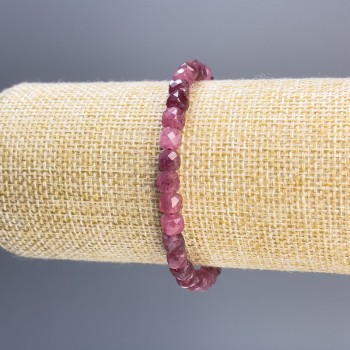 Faceted Tourmaline Cube Bracelet, 5 mm diameter, 18 cm length, stretch