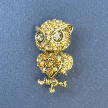 Brooch 'Owl' with Yellow Rhinestones, Gold-Toned Metal, Diameter 19 mm, Length 34 mm
