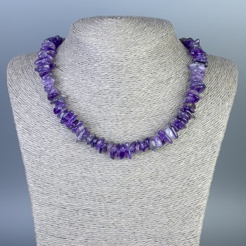 Amethyst Chip Necklace 10–13×2–4 mm, 45 cm long, with a clasp