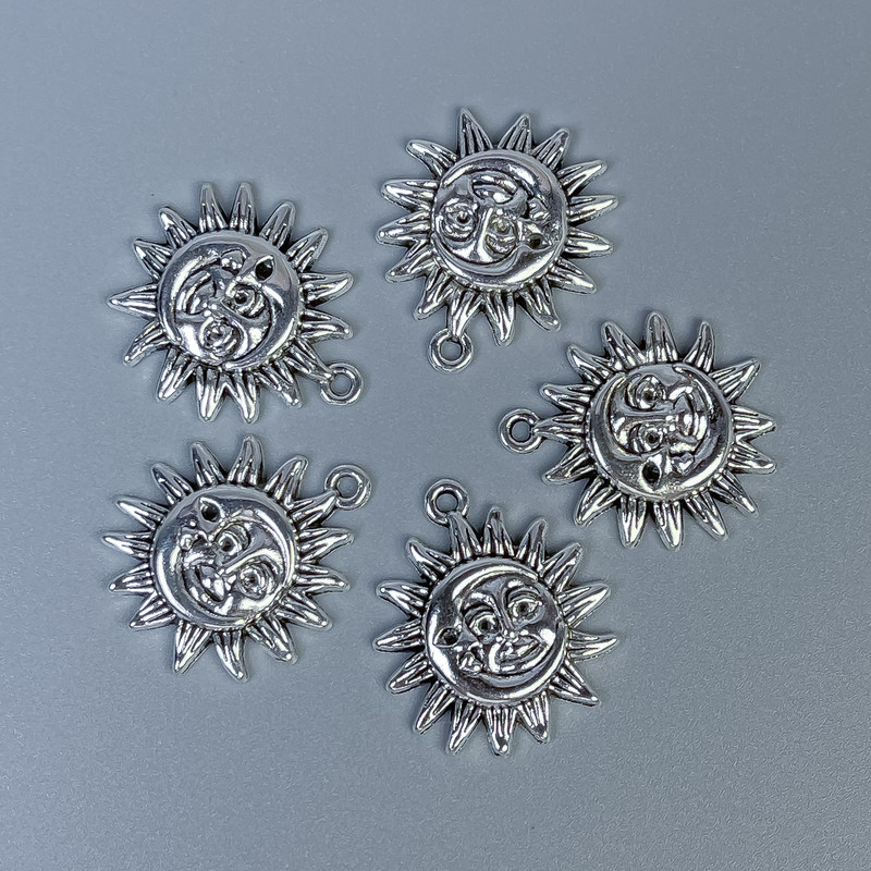 Sun and Moon pendant, silver metal color, dimensions 20x23x3 mm, hole diameter 1.5 mm, packaging 10 pcs