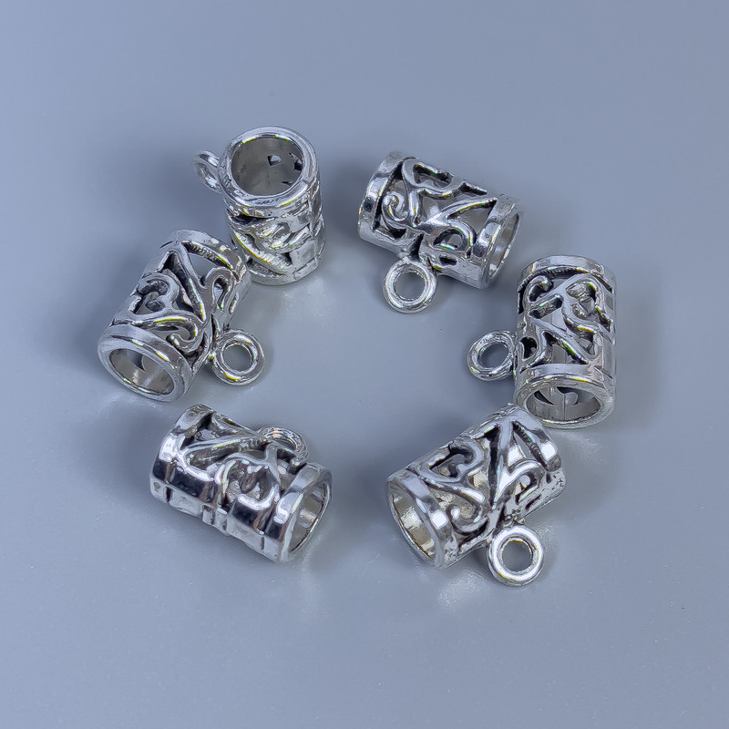 Bail findings in silver metal color, size 11×8×11 mm ±, hole diameters 5 mm ± and 2 mm ±, packaging 14 pcs