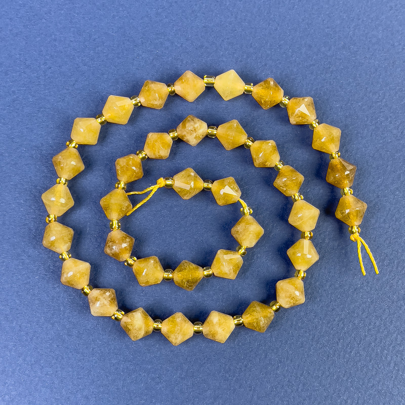 Faceted Citrine Beads, Rhombus 8x8 mm, with seed beads on thread, length 37 cm