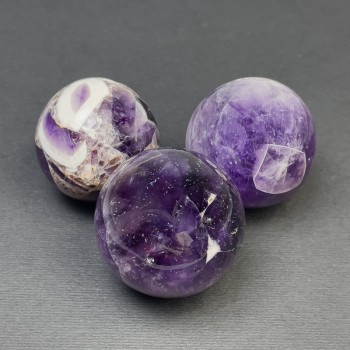 Price per 100 g. Amethyst natural stone sphere, dimensions approx. 34 mm, weight approx. 30 g