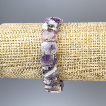 Chevron Amethyst Bracelet with Rounded Links, 14×10 mm, 18 cm length, elastic
