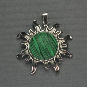 Sun Malachite Pendant, 42 mm (+/-), length 48 mm (+/-), silver-toned metal