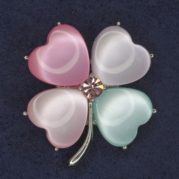 Four-leaf Clover Brooch with Multicolored Cat's Eye and Pink Crystal in Silvery Metal, Diameter 36×40 mm +