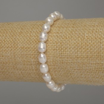 Oval freshwater pearl bracelet, 8×6 mm, length 18 cm (stretch)