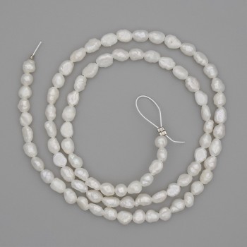 Natural freshwater pearl beads 5–6×3–4 mm, 39 cm length, on thread