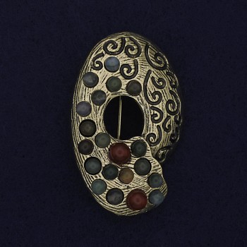 Accent Assortment Brooch with Golden Metal and Stones 40×25 mm