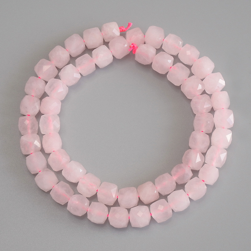 Rose Quartz Beads, Faceted Cubes, 7×7 mm Diameter, 37 cm on thread