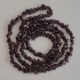 Garnet chip beads, diameter 5–7×3–4 mm, length 80 cm +/- on thread