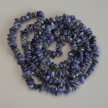 Sodalite chip beads, 8-10×2-4 mm, 80 cm on thread
