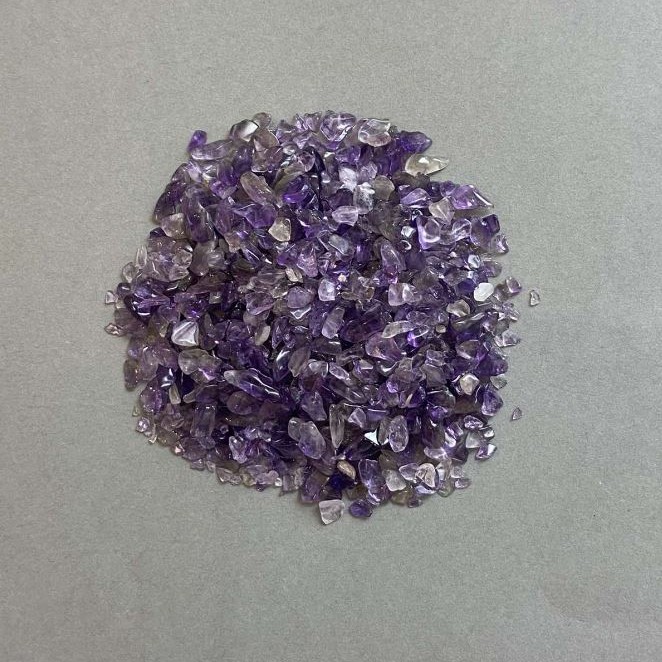 Natural Amethyst Chip, Undrilled, 2-11×3-7 mm ± (per 100 g ±)