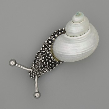 Snail brooch-pendant in silvery metal 58x20x23 mm+