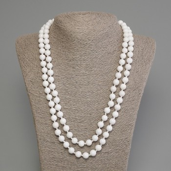 White Agate Necklace, polished smooth beads 8 mm, length 120 cm