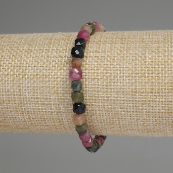 Bracelet with faceted tourmaline cube 5mm, 18 cm length, stretch