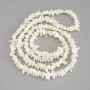 Mother-of-pearl chip beads, diameter 7-12.5 x 3-5 mm, on thread, length 78 cm+