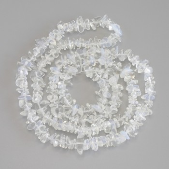 Moonstone and Rock Crystal Bead Chips, diameter 6-12×2-6 mm, length 80 cm on thread