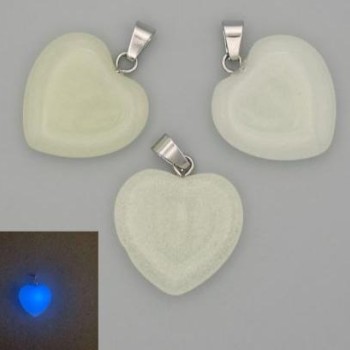 Heart Pendant Onyx with Blue Glow 20x20x25mm+