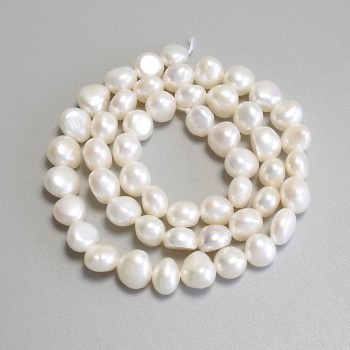 Freshwater Pearls Beads, diameter 7–8×6–7 mm on a thread, length 36 cm+