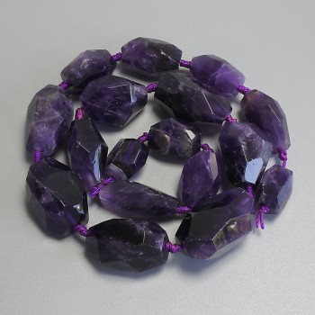 Amethyst Beads, Faceted, Diameter 13-31×10-18 mm, on thread, length 44 cm+