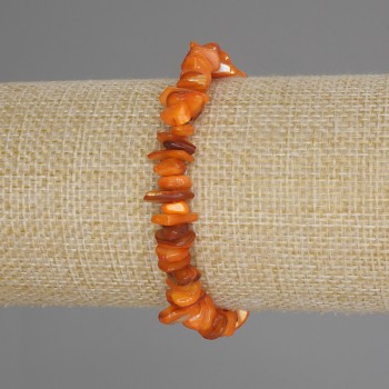 Bracelet with mother-of-pearl chips, diameter 7-12×2-4 mm, length 18 cm ± stretch