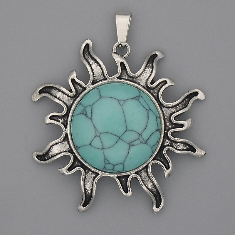 Pendant 'Sun Turquoise' 39mm ±, length 46mm ±