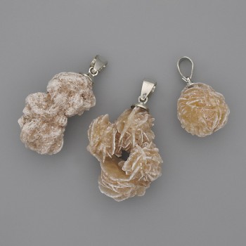 Desert Rose Pendant 18-27×14-18 mm, length 25-38 mm, assortment sizes (per piece)