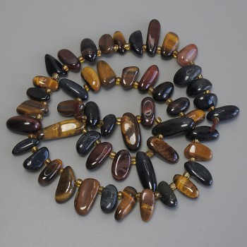Beads of Bull's-Eye, Falcon's Eye, and Tiger's Eye - butterfly-shaped seed beads, diameter 10-20×5-8 mm, 3 mm beads, length about 39 cm on thread