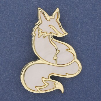 Fox brooch-pendant white pearlescent gold-toned metal 56x38 mm+