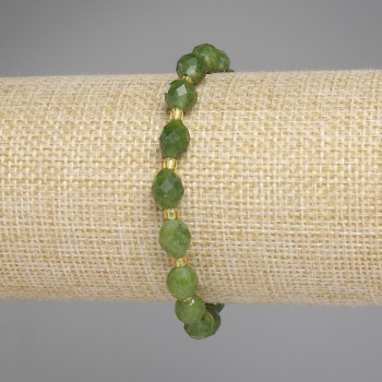 Jadeite Bracelet with Faceted Grain Beads, 8x7 mm, 3 mm Seed Beads, 18 cm Stretch