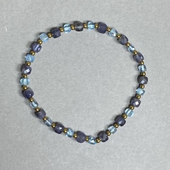 Bracelet with faceted topaz cubes 3.5 mm, iolite 4 mm, and hematite beads 2 mm, 18 cm stretch