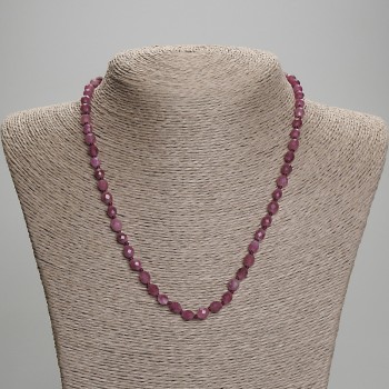 Faceted tourmaline bead necklace, bead diameter 6×5 mm, length approx. 45 mm with clasp