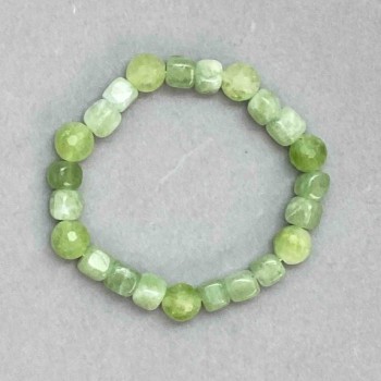 Chrysolite (olivine) Bracelet with 7mm Cubes and 9.5mm Beads, 18 cm Elastic