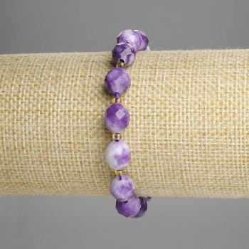 Sugilite Bracelet with Faceted Bead, diameter 9.5 × 8.5 mm ±, seed beads 3 mm ±, length 18 cm ±, stretch bracelet