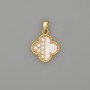 Pendant 'Clover' Pearlescent Gold-tone Metal with White Crystals, 22×14 mm