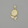 Sunflower pendant in gold-tone metal with white crystals, diameter 26×12 mm