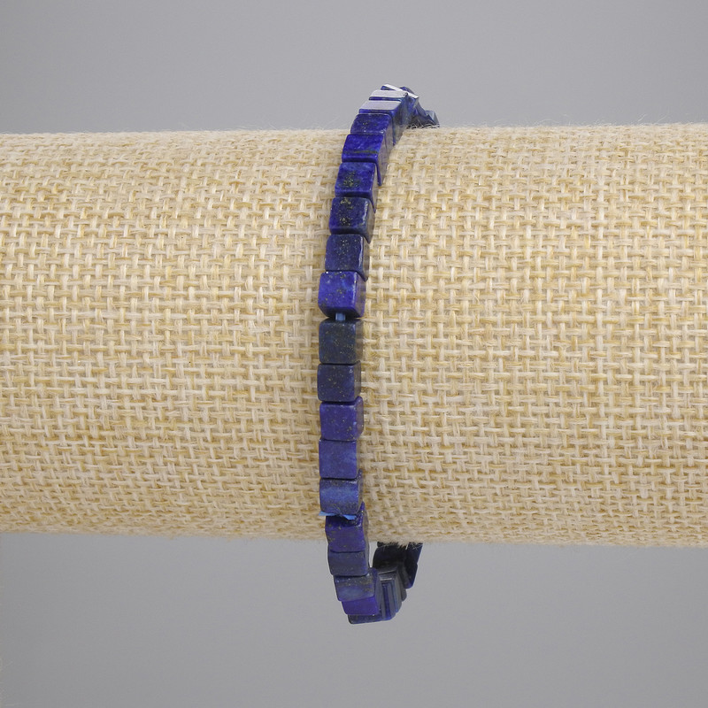 Lapis Lazuli Cube Bracelet 4.5×4.5 mm, 18 cm length, stretch