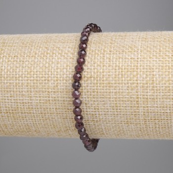 Garnet bracelet with faceted 4mm beads, 18 cm long, elastic