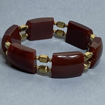 Carnelian Bracelet with Chain Links, 25x19mm ±, Hematite Faceted Cylinders 8x5mm ±, Bead 3mm ±, Length 21cm ±, Stretch